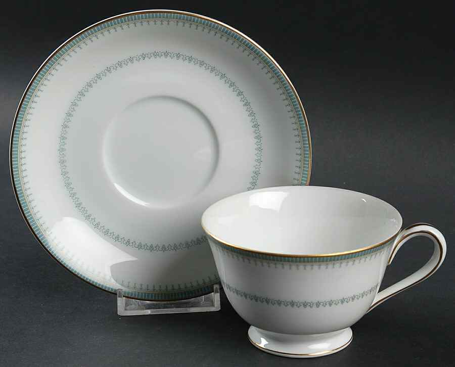 Maya Footed Cup & Saucer Set by Noritake-1