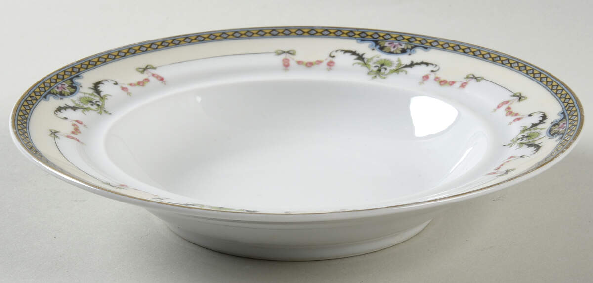Mayfair (Gold Trim) Round Butter No Lid by Noritake-1