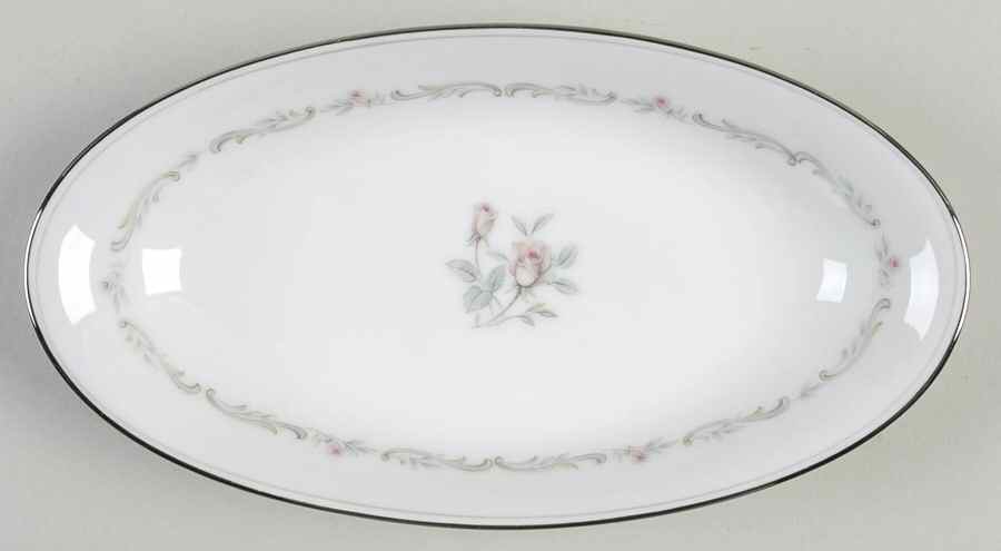 Mayfair (Platinum Trim) Relish by Noritake-1