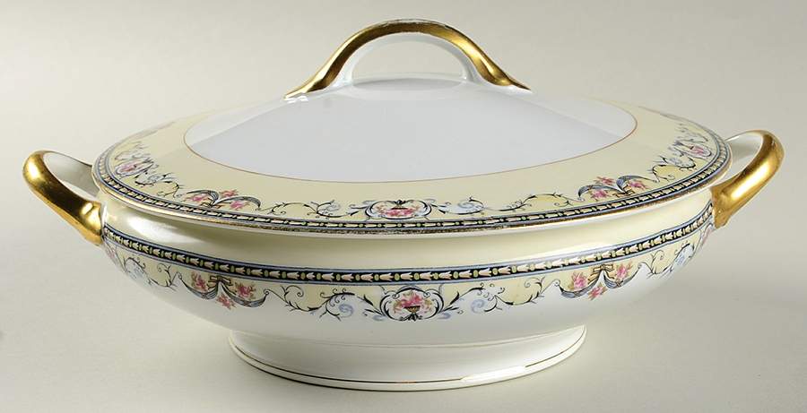 Mayville Round Covered Vegetable by Noritake-1