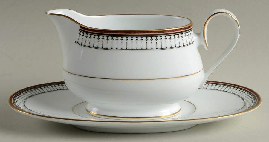 Mckenzie Gravy Boat & Underplate by Noritake-1