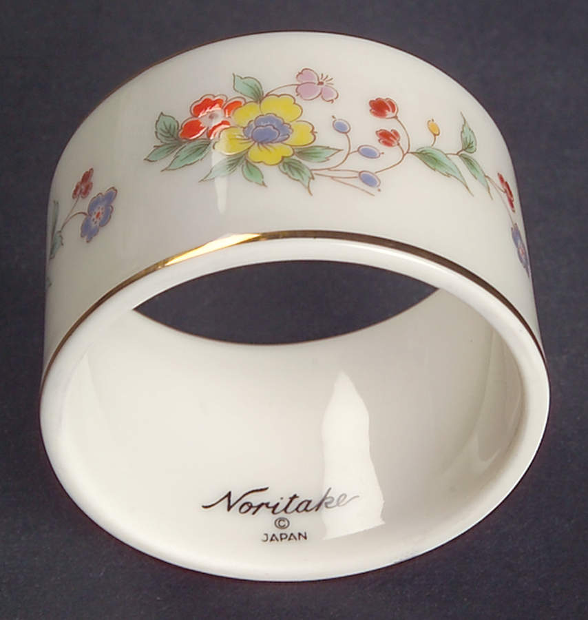 Meadow Napkin Ring by Noritake-1
