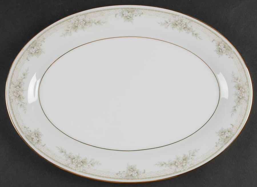 Meadowside 14" Oval Serving Platter by Noritake-1