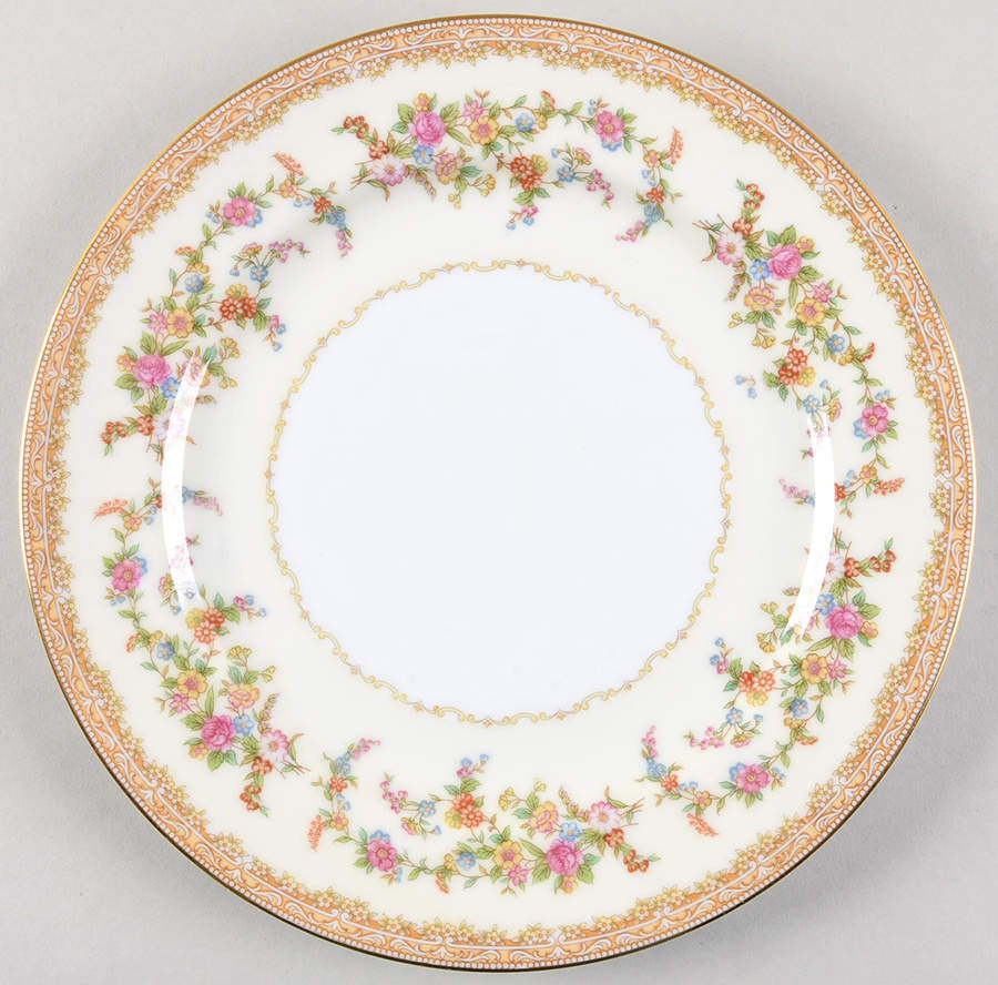 Medean Dinner Plate by Noritake-1