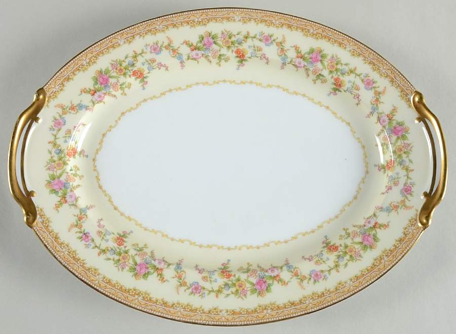 Medean 11" Oval Serving Platter by Noritake-1