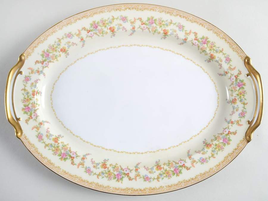 Medean 16" Oval Serving Platter by Noritake-1