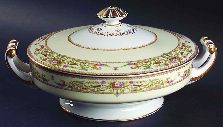 Medeci Round Covered Vegetable by Noritake-1