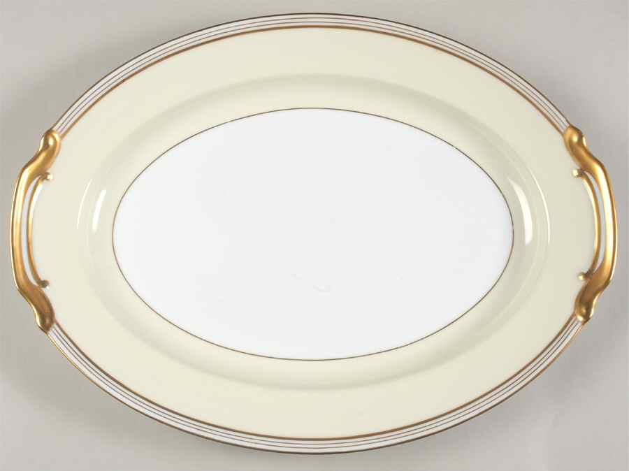 Medusa 16" Oval Serving Platter by Noritake-1