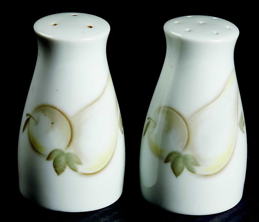 Melanie Salt & Pepper Set by Noritake-1