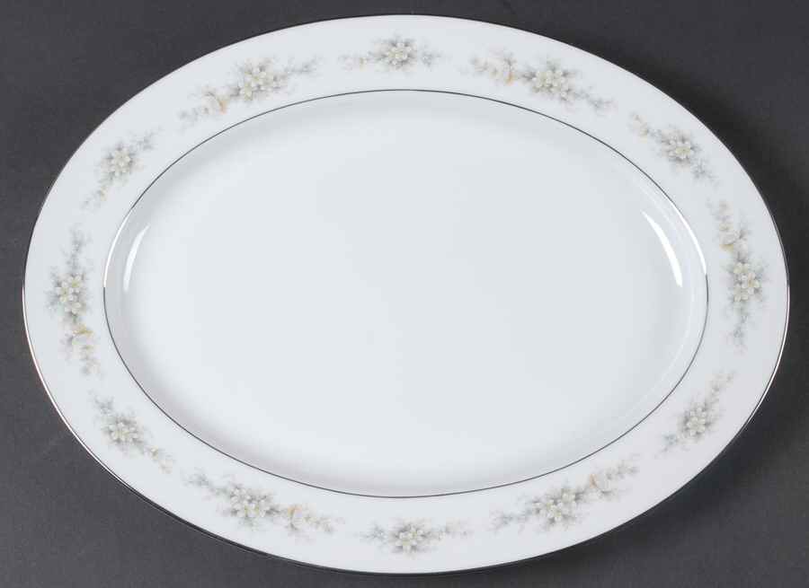 Melissa 13" Oval Serving Platter by Noritake-1