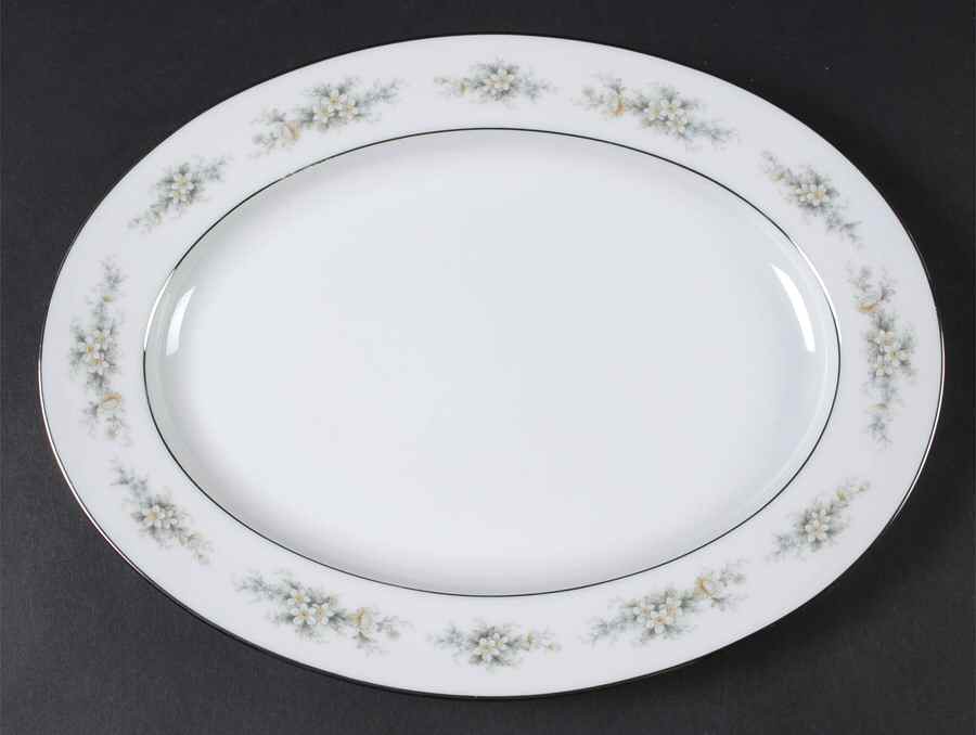 Melissa 11" Oval Serving Platter by Noritake-1