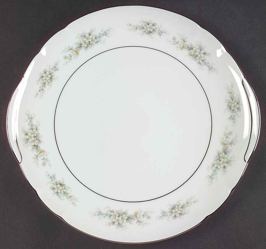 Melissa Handled Cake Plate by Noritake-1