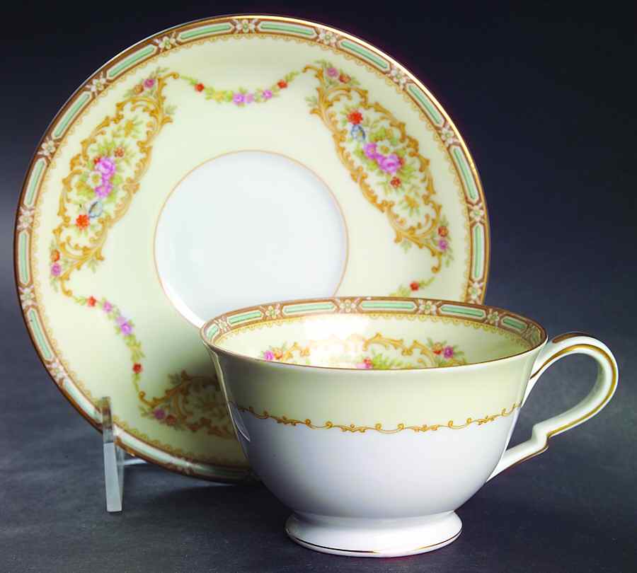 Mellotone Footed Cup & Saucer Set by Noritake-1