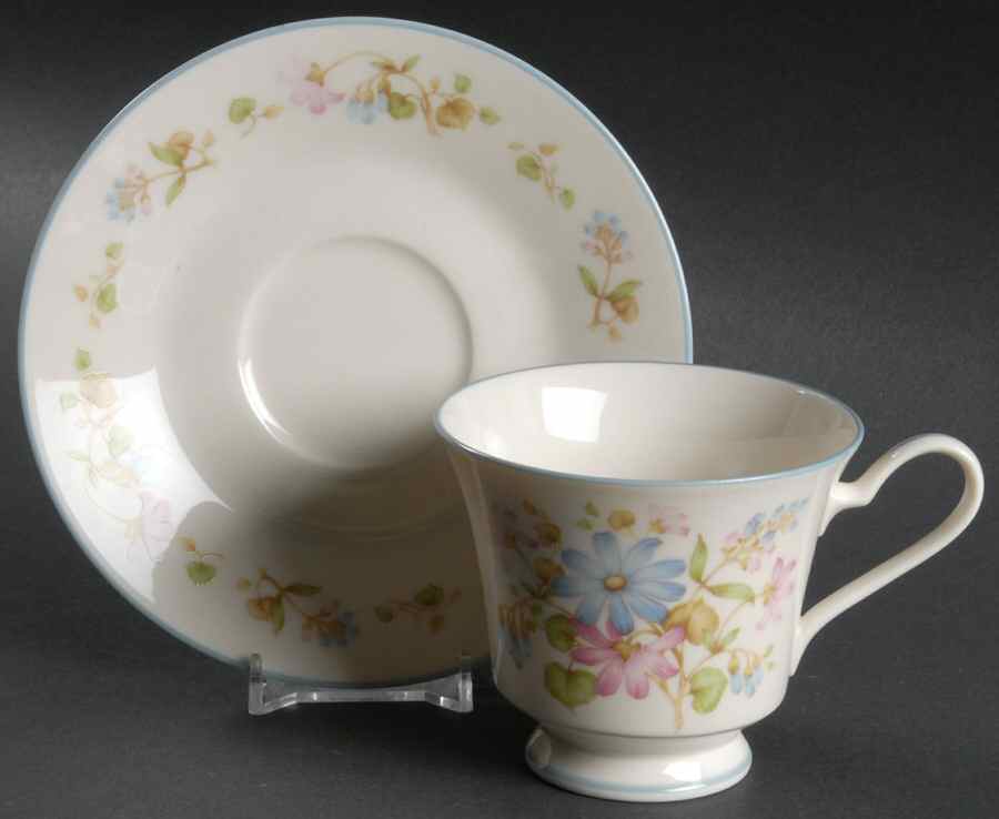 Melody Footed Cup & Saucer Set by Noritake-1
