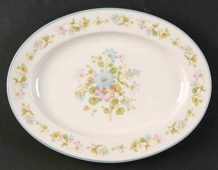 Melody 11" Oval Serving Platter by Noritake-1