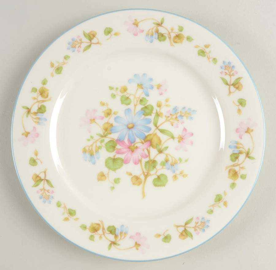 Melody Salad Plate by Noritake-1