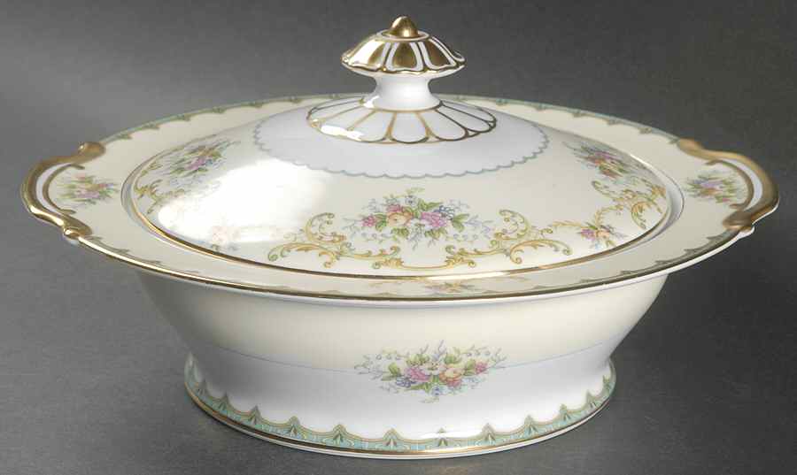 Melot Round Covered Vegetable by Noritake-1