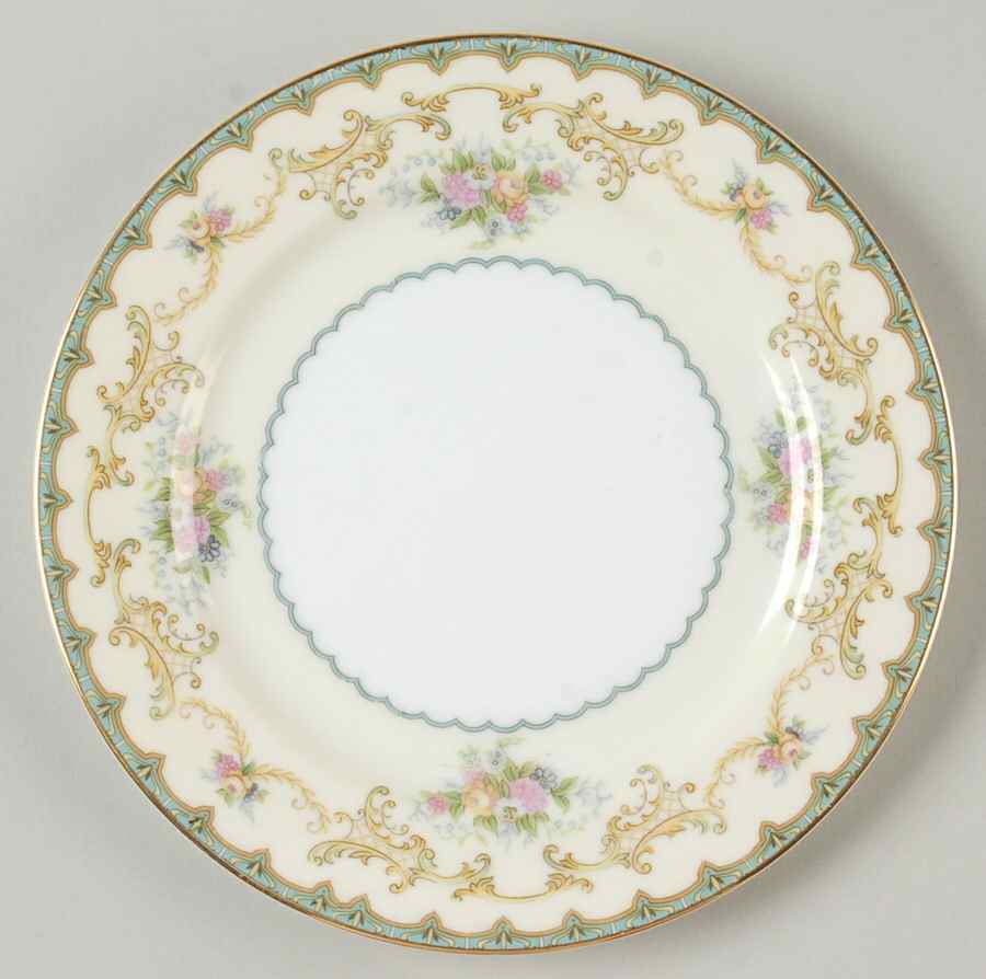 Melot Salad Plate by Noritake-1