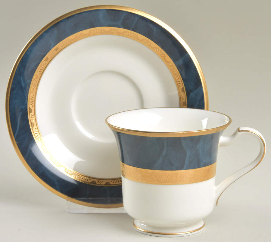 Mendelson Footed Cup & Saucer Set by Noritake-1
