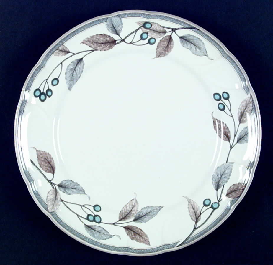 Mendon Dinner Plate by Noritake-1