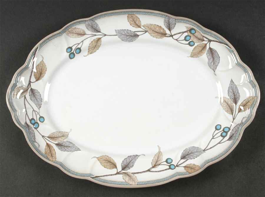 Mendon 14" Oval Serving Platter by Noritake-1