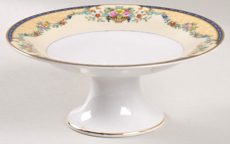 Mercedes Round Compote (Height X Width) by Noritake-1