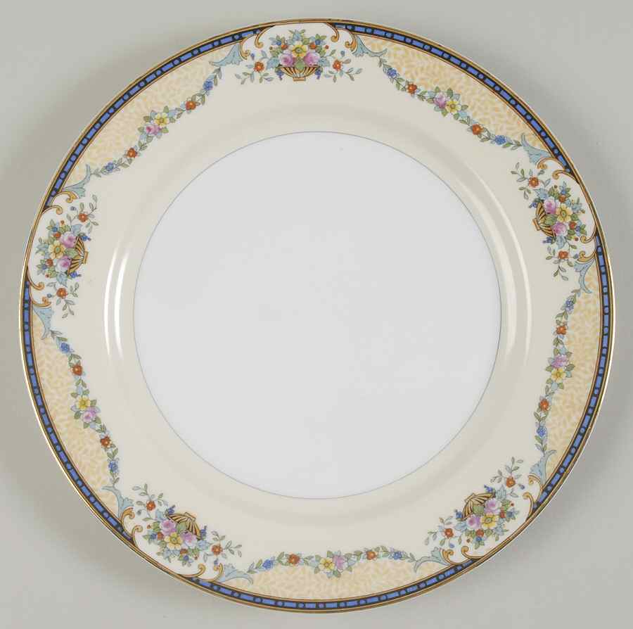 Mercedes Dinner Plate by Noritake-1