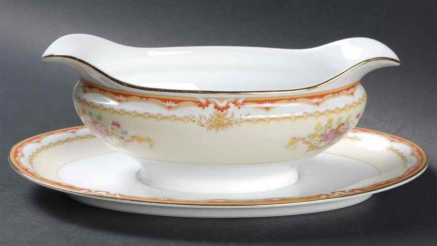 Merle Gravy Boat with Attached Underplate by Noritake-1