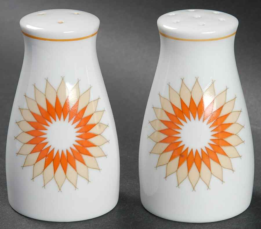Mesa Salt & Pepper Set by Noritake-1