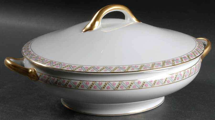 The Metz Round Covered Vegetable by Noritake-1