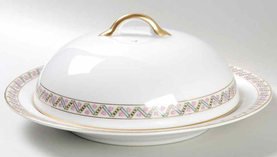 The Metz Muffin Dish & Lid by Noritake-1
