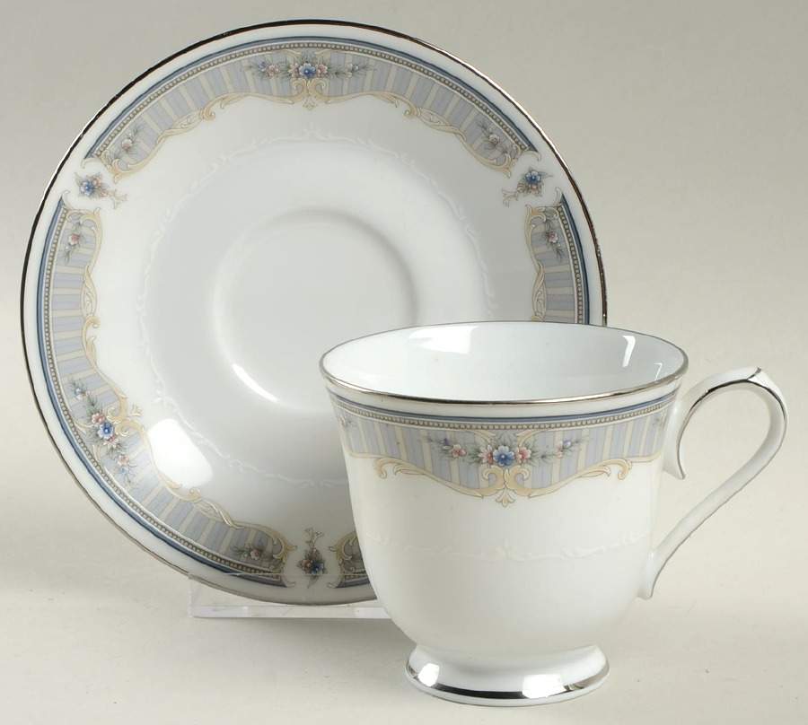 Metarie Footed Cup & Saucer Set by Noritake-1