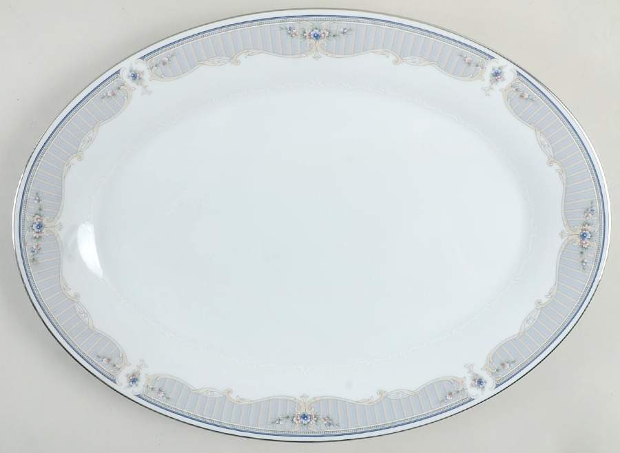 Metarie 16" Oval Serving Platter by Noritake-1