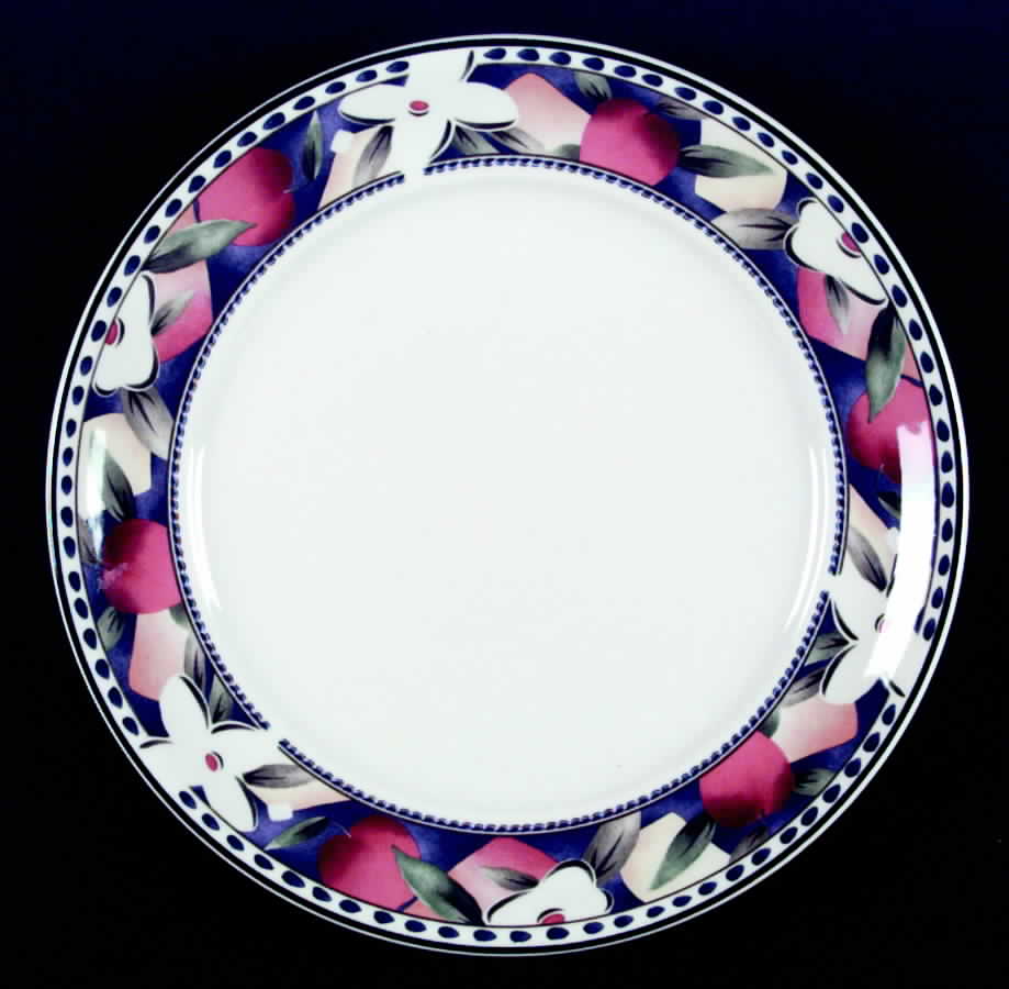 Midnight Fest Dinner Plate by Noritake-1