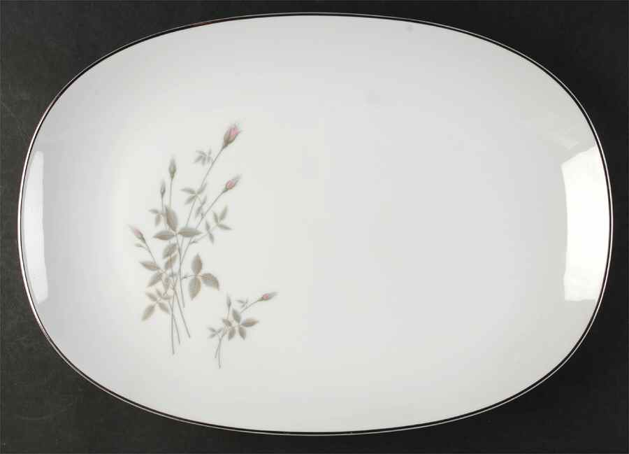 Mignon 15" Oval Serving Platter by Noritake-1