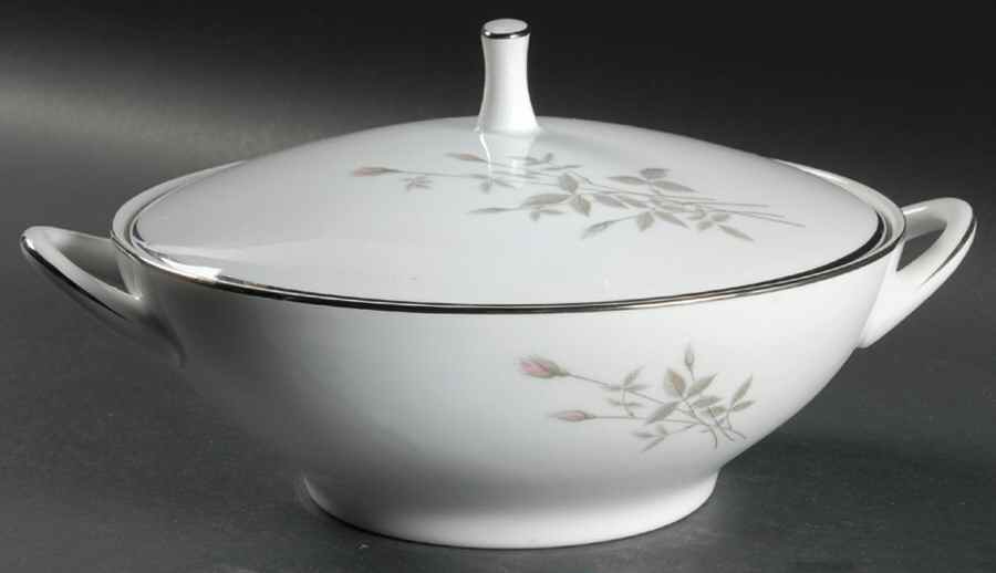 Mignon Round Covered Vegetable by Noritake-1