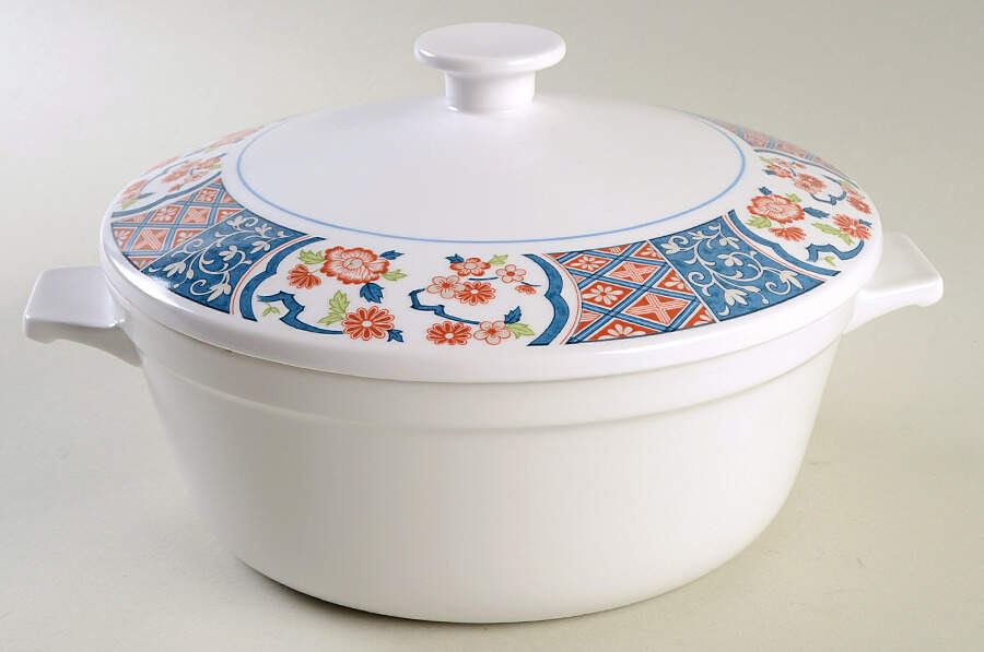 Ming Garden 2.5 Qt Round Covered Casserole by Noritake-1
