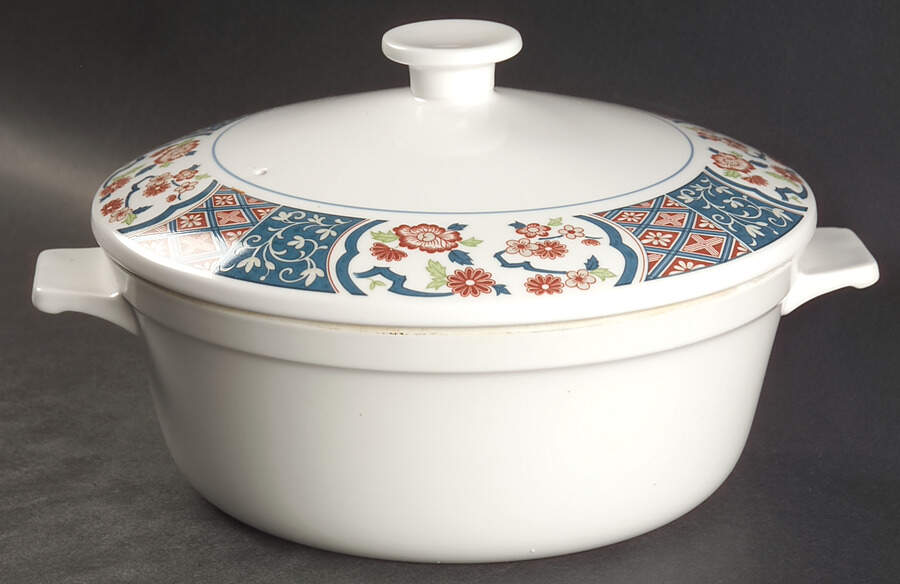 Ming Garden 2.5 Qt Round Covered Casserole by Noritake-1