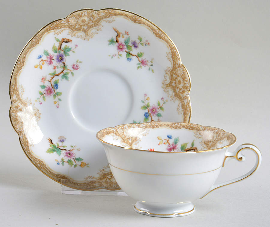 Mignon Footed Cup & Saucer Set by Noritake-1