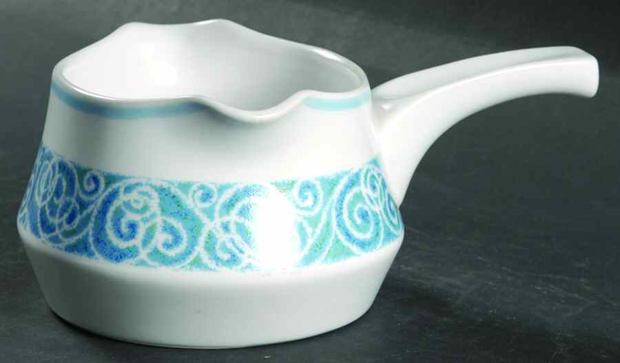 Milburn Gravy Boat by Noritake-1
