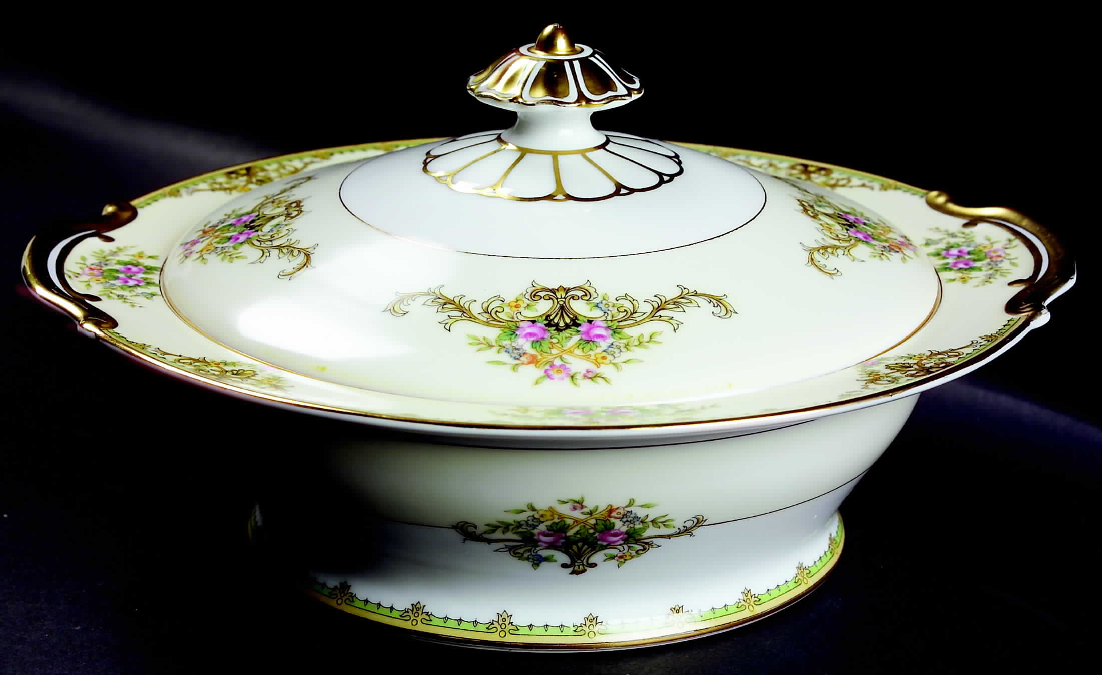 Milford (Patent 89486 or No #) Round Covered Vegetable by Noritake-1
