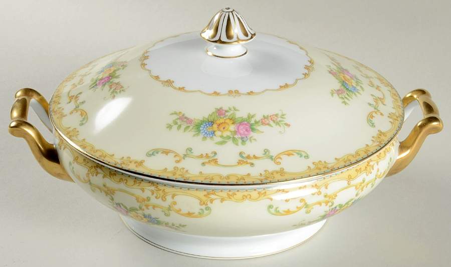 Mimi Round Covered Vegetable by Noritake-1