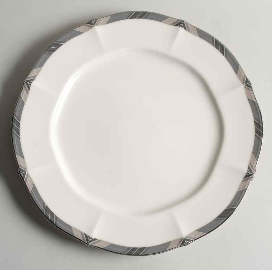 Midnight Majesty 11" Chop Plate (Round Platter) by Noritake-1