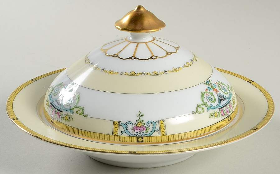 Minaret Round Covered Butter with Strainer by Noritake-1