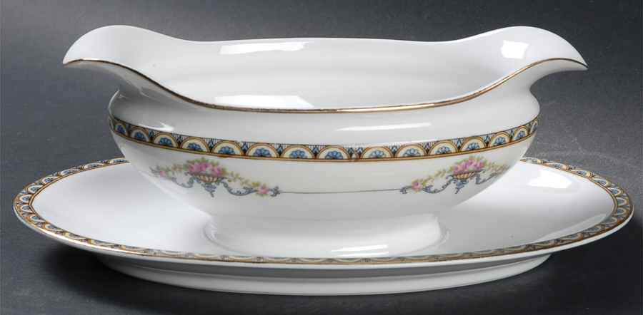 Minerva Gravy Boat with Attached Underplate by Noritake-1