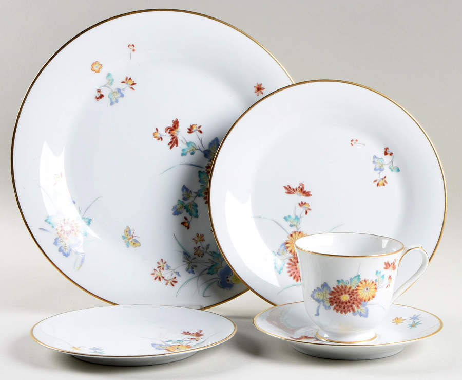 Ming 5 Piece Place Setting by Noritake-1