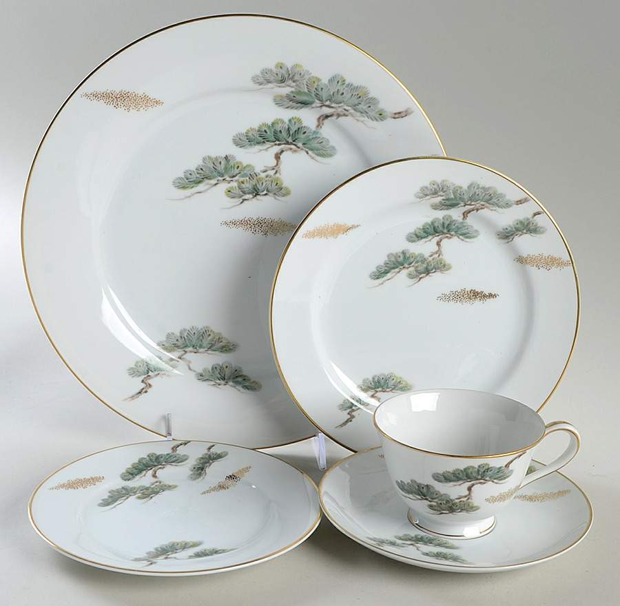 Ming 5 Piece Place Setting by Noritake-1