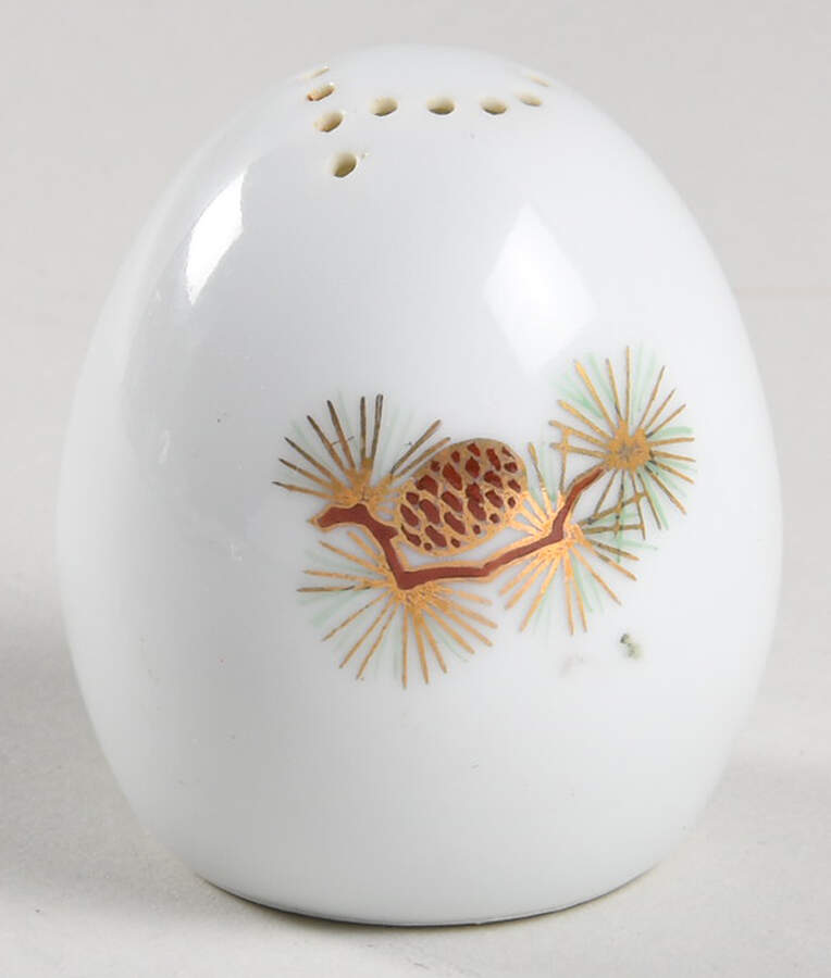 Ming Pepper Shaker by Noritake-1