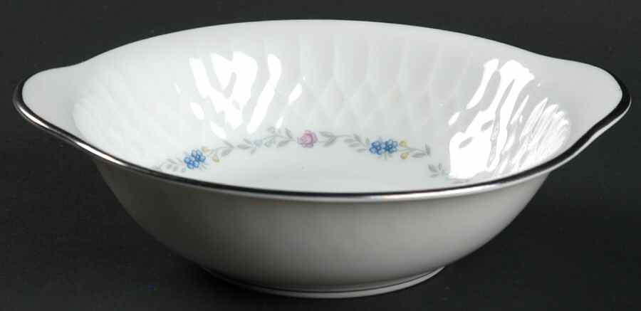 Minuet Lugged Cereal Bowl by Noritake-1