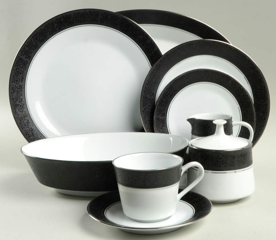 Mirano 45 Piece Estate Set by Noritake-1